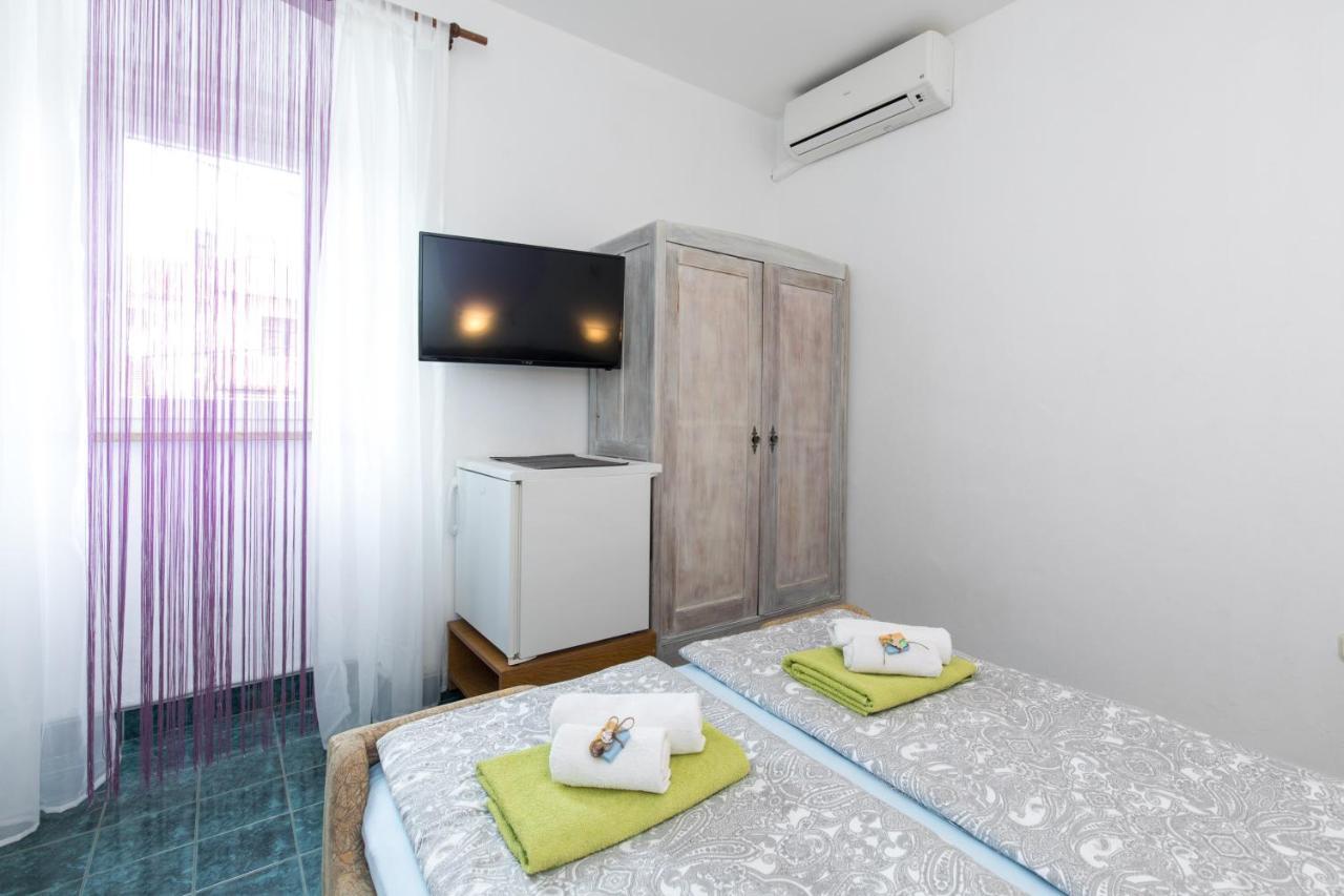 Pape Punat Apartmani I Sobe Екстер'єр фото