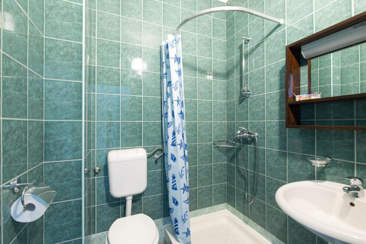 Pape Punat Apartmani I Sobe Екстер'єр фото