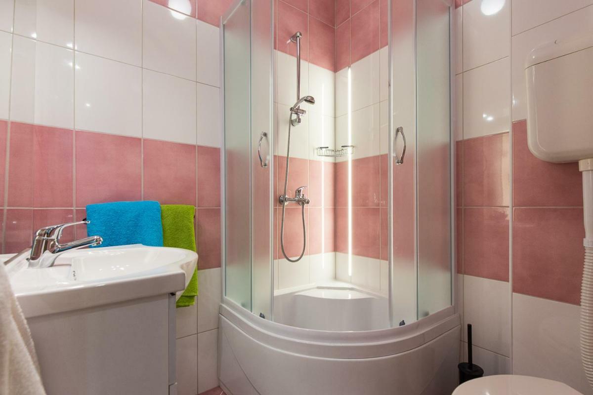 Pape Punat Apartmani I Sobe Екстер'єр фото