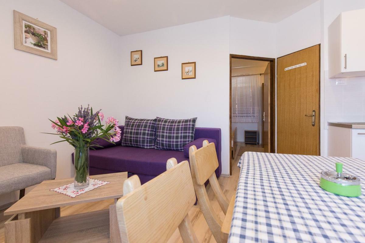 Pape Punat Apartmani I Sobe Екстер'єр фото